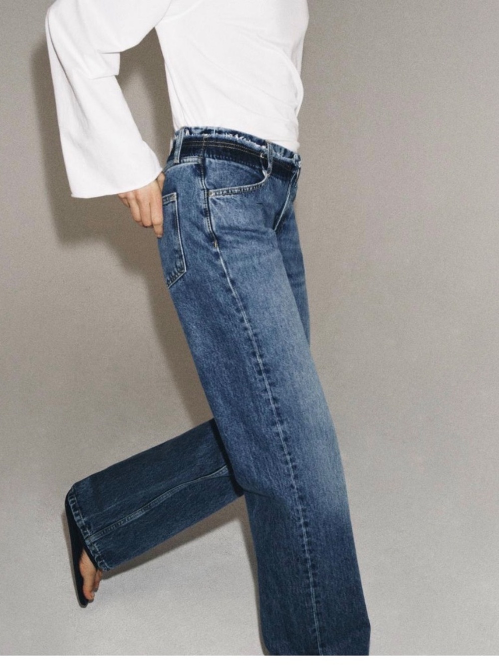 Jeans - Picture 5 of 6